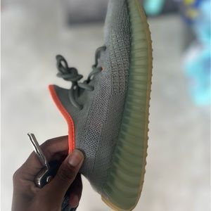 Yeezys Women 7.0-7,5